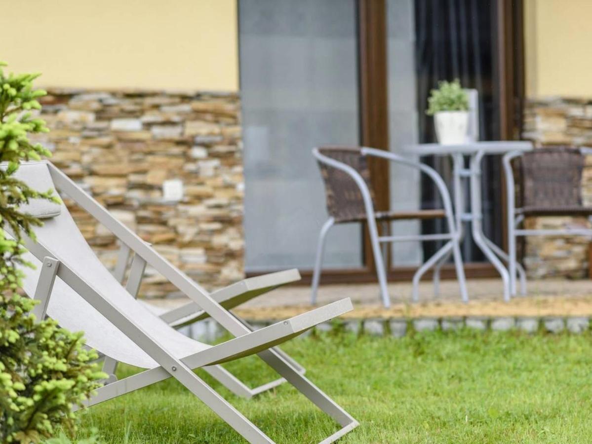 U Kruka Acomodação com café da manhã Groń Exterior foto